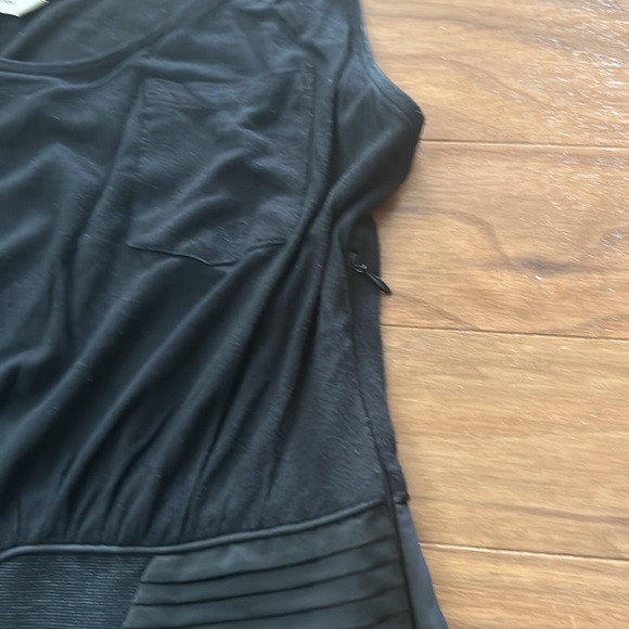 BCBG Generation Little Black Dress Size 4! - Picture 3 of 4